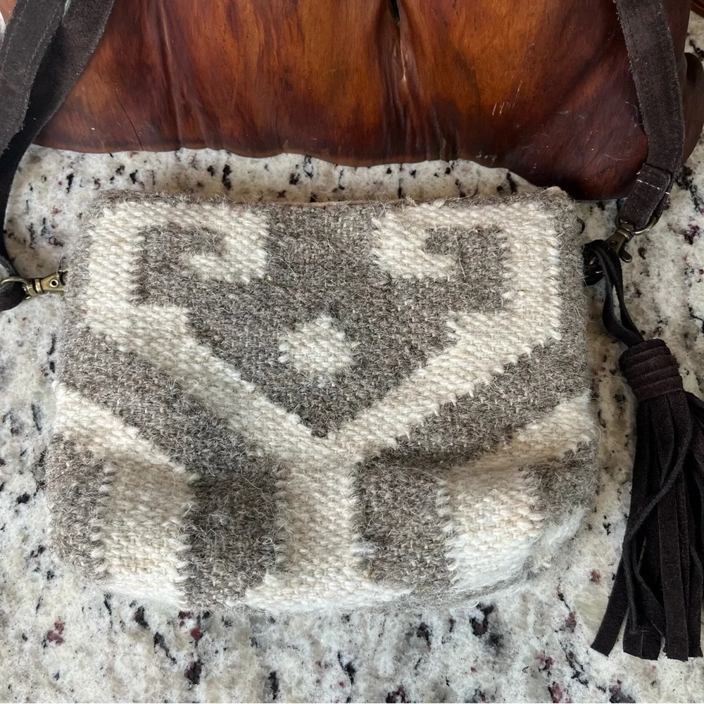 Woven Gray & Cream Crossbody Bag with Tassel